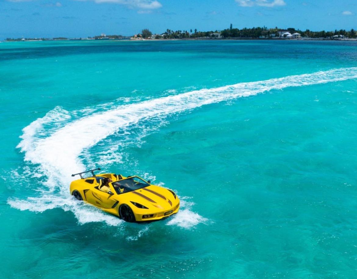 Happy customers enjoying Island Rush